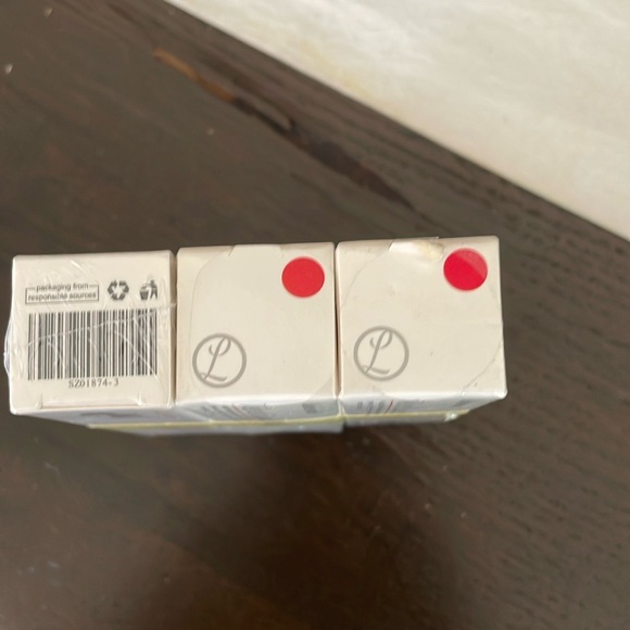 NIB Liquid Blush - Picture 3 of 5